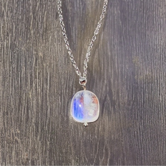 High Quality Genuine Rainbow Moonstone Pendant Necklace! - Picture 8 of 11